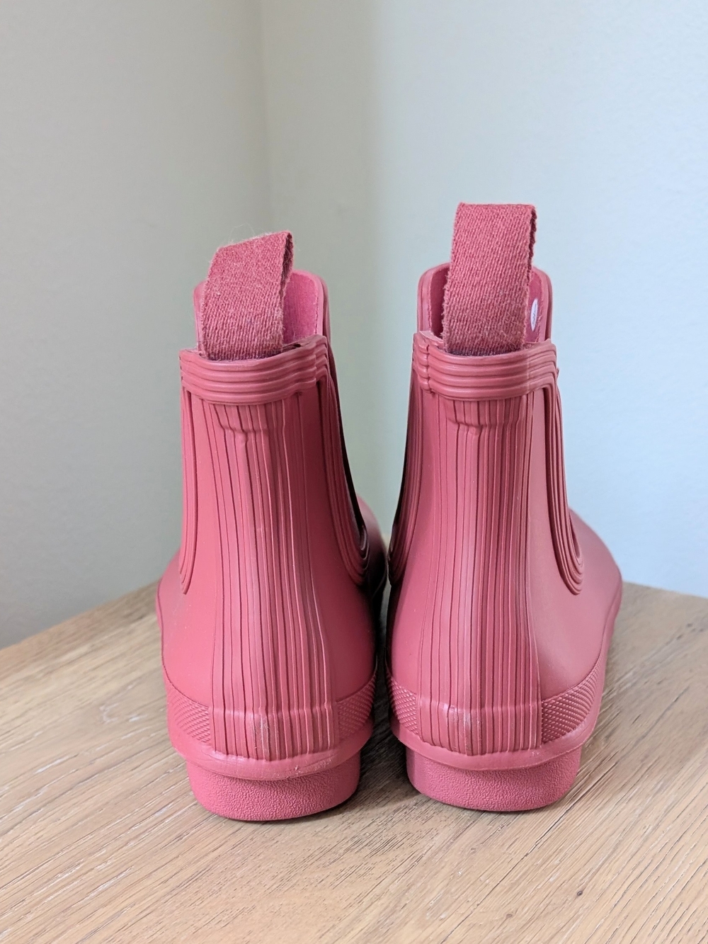 Hunter Classic Original Matte Short Rain Boots in Rose Pink - 6 - Picture 6 of 13